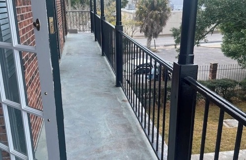 Pascagoula Condo | French Quarter-Style Downtown Executive Apartment