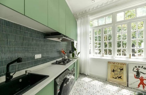 Downtown Shanghai Apartment | French-style 1b1b apartment walk to XinTianDi, Fuxing Road