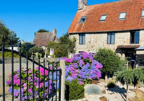 Tinchebray-Bocage Bed & Breakfast | Frenes B&B