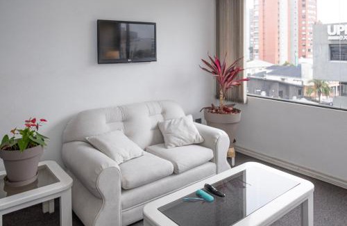 La Floresta Apartment | Frente al Swissotel, ideal para trabajo y estudios