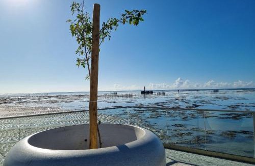 Cruz das Almas Apartment | Frente Mar com Vista TOP e limpeza diária