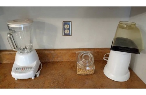 Converse House | Frequent Flyer, comfortable house, near Randolph AFB, perfect for families