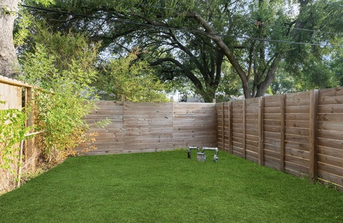 Pasadena Apartment | Fresa Comfy Apt/pet friendly