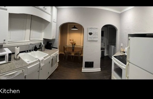 Crestline Heights House | Fresh Bama Retreat