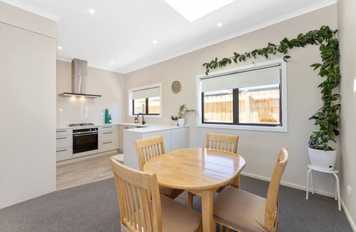 Blenheim House | Fresh brand new comfy home