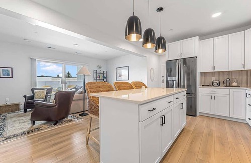 Traverse City Condo | Fresh Coast Condo Next to Downtown Traverse City