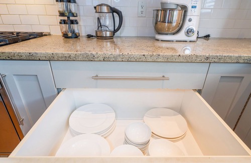 Dunbar House | Fresh & Enchanting Oasis in Vancouver