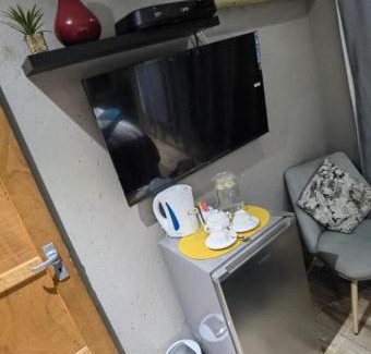 Soshanguve House | Fresh Ideas GuestHouse