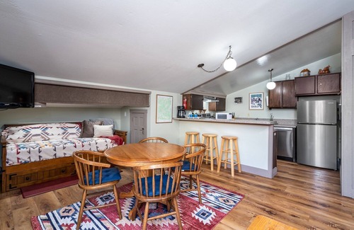 Bear Valley Condo | Fresh Remodel and Dog Friendly - CS#92 by Bear Valley Vacation Rentals