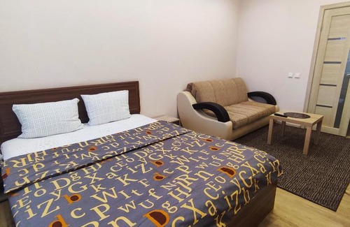 Kovrov Apartment | Fresh Room: Apartment on Griboedova