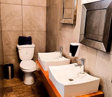 Durango House | Fresh room, Paseo Durango