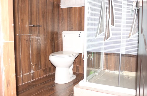 Uyo Hotel | Fresh Spring Hotels & Towers