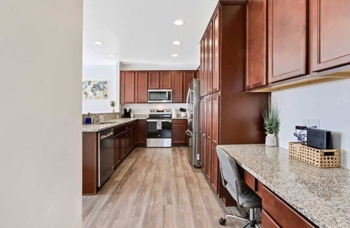 Nampa House | Fresh townhome in Nampa Idaho with 3 bedrooms