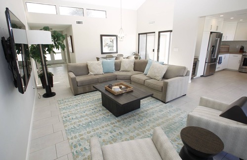 Rancho Mirage Condo | Fresh, Updated, Convenient 2/2 Vacation Condo with Beautiful Views