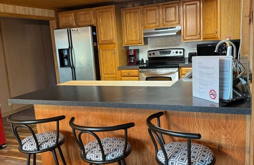 Barry County House | Freshly Remodeled - 3 BR Home near Thornapple Lake public boat launch