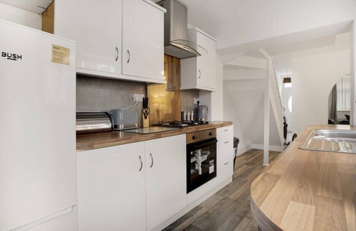 Chester-le-Street House | Freshly Renovated 2-bed, Feels Like Home, Sleeps 3