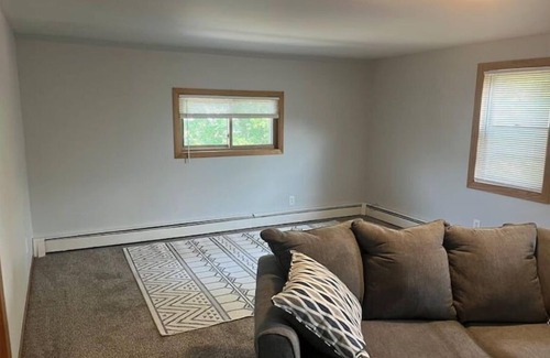 Reedsburg Apartment | Freshly updated apartment