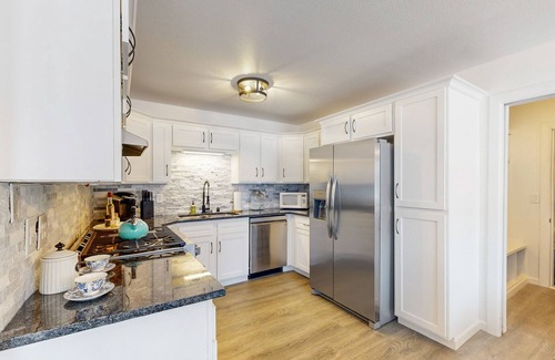 Post Falls House | Freshly updated home with pool table, sauna, & enclosed yard - prime location