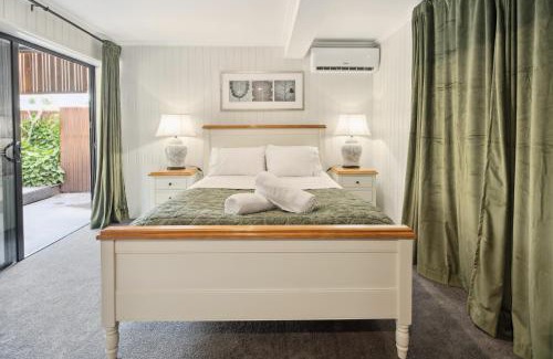 Scarness Bed & Breakfast | Freshwater BnB
