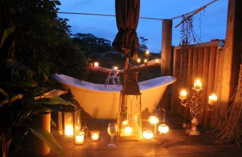 Waimauku Villa | Freshwaterfarm Cottages - Muriwai
