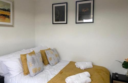 Chadwell House | Freshwell House in London by Smart Corporate Stays