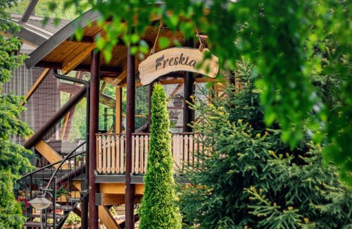 Pleshinë Bed & Breakfast | Freskia Resort