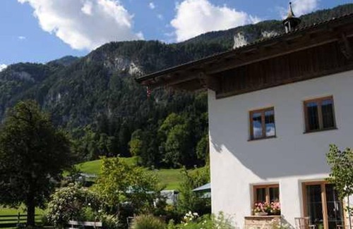 Kramsach Apartment | Freundsheimhof - Holiday apartment with sauna