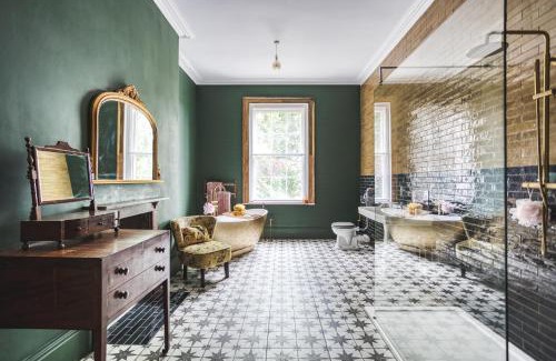 Derby House | Friar Gate House - Grand Georgian Townhouse in Derby Centre