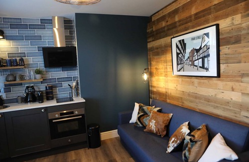 Fernhill Heath Apartment | "Friar Street" Apartment