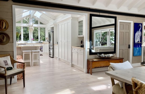 Friday Harbor House | Friday Harbor 2-acre WATERFRONT surrounded by National Park