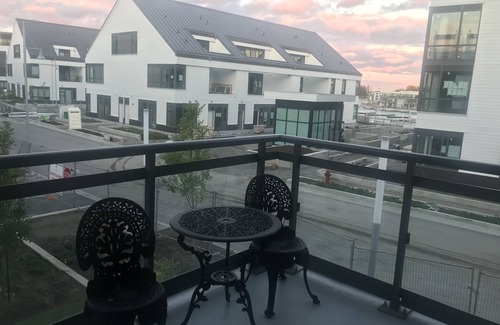 Innisfil Condo | Friday Harbor - Ontario Luxury resort open all year round