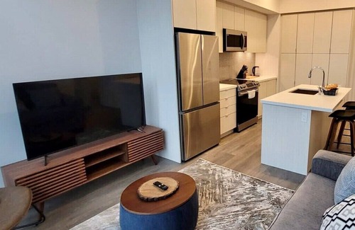 Innisfil Condo | Friday Harbour, 2BR pet friendly