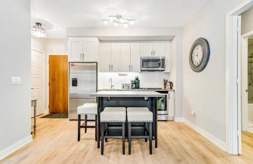 Innisfil Apartment | Friday Harbour - Unit D129
