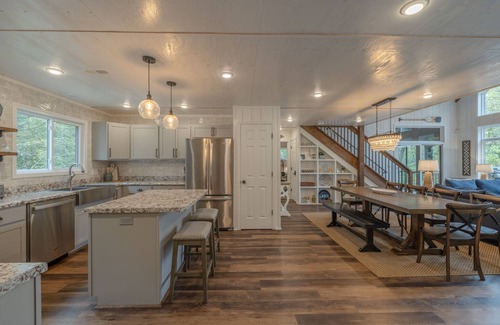 Wright City Ski Chalet | Frieden Spur by Innsbrook Vacations!