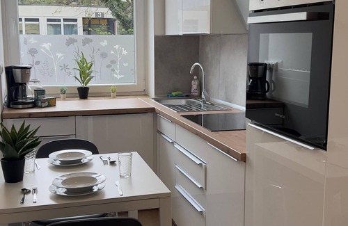 Neumuenster House | Friedrichstraße 8 W1 - 2 bedrooms