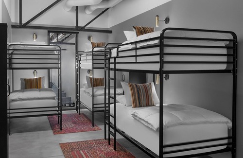 People's Freeway Hotel | Friend Bunk Room at evo Hotel, Free Parking & Dog-friendly