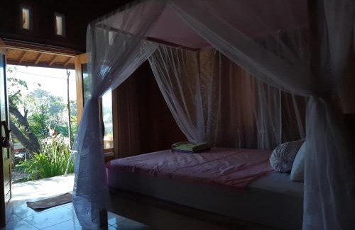 Mendoyo House | Friend House STAY & SURF