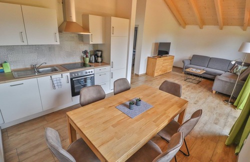 Saaldorf-Surheim Apartment | Friendly apartment- 2 persons, 24sqm