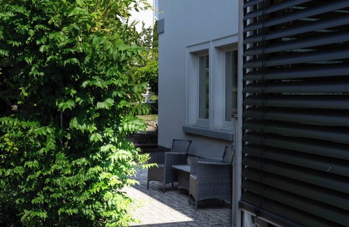 Lengfurt Condo | Friendly, barrier-free holiday apartment on the outskirts of Lengfurt.