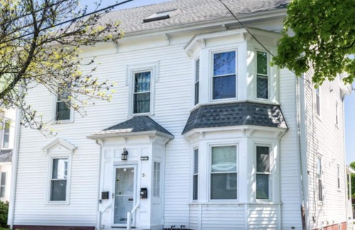 Salem Apartment | Friendly family with. Sweet home
