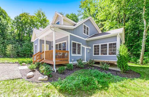 Lakeside House | Friendly Farms