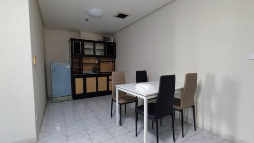 Bang Phlat Apartment | Friendly Home @ Commonwealth