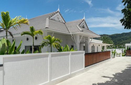 Kamala Villa | Friendly Kamala Garden View