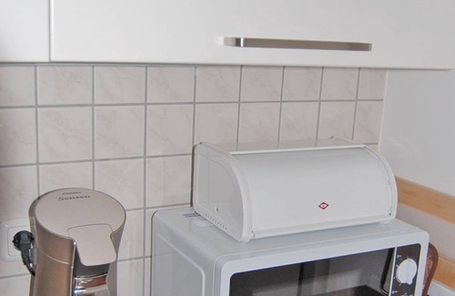 Forstenried Apartment | Friendly, quiet apartment close to subway station (50 m), WLAN