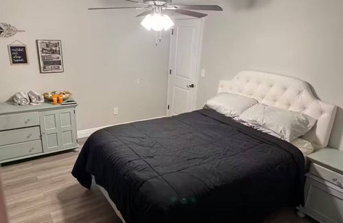 Fairvilla House | Friendly room in beautiful Orlando with AC, WiFi