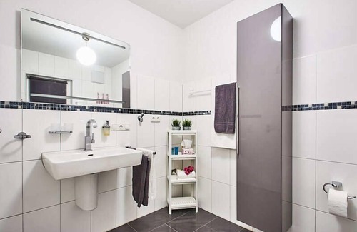 Saaldorf-Surheim Apartment | Friendly vacation apartment*- 3 persons, 45 sqm, 1 bedroom