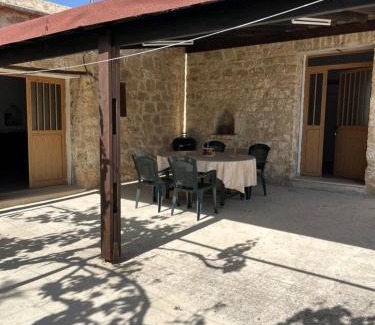 Konia House | Friendly villagehouse