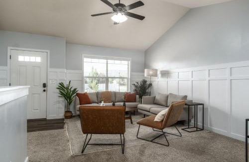 Heber House | Friends and Family! 5 Bed Mountain Getaway 20 Mi to Park City