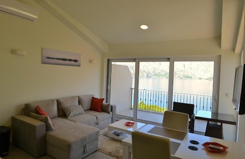 Prcanj Apartment | Friends' apartments