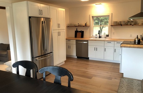 South Londonderry House | Friends+Family Getaway - close to 3 mountains